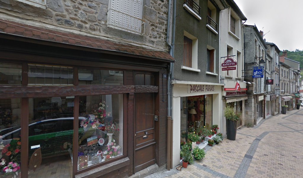 Retrouvez toutes les informations de contacts et horaires d&rsquo;ouverture pour Relais Pickup PASCALE FLEURS ET BIEN ETRE situé à Bort les orgues dans le département Corrèze (19). Pour effectuer envoyer vos colis (colissimo, chronopost, suivi colis), une gestion bancaire (banque [&hellip;]