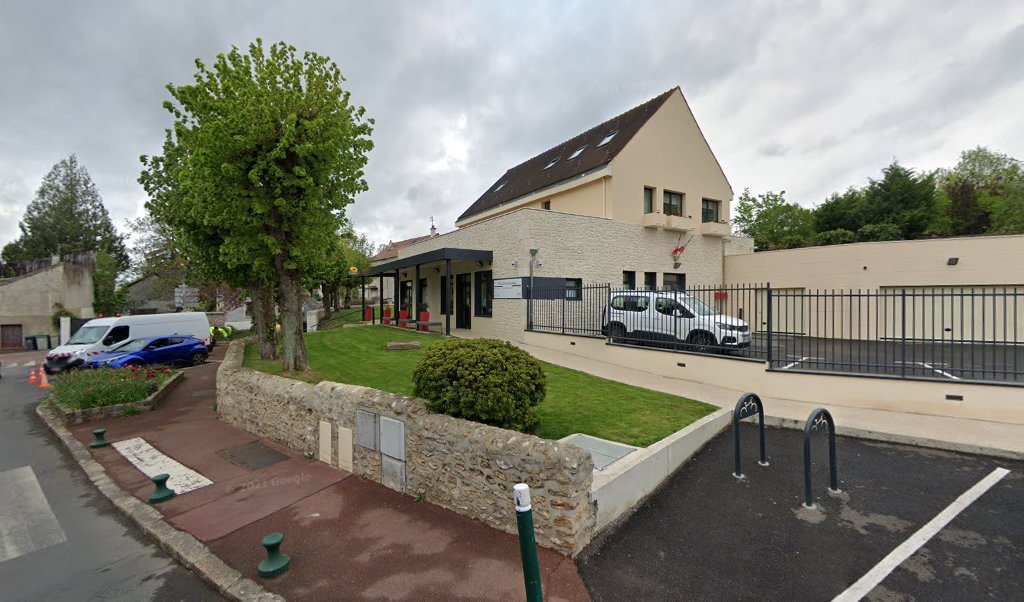 Retrouvez toutes les informations de contacts et horaires d&rsquo;ouverture pour La Poste Agence Communale SANTENY MAIRIE situé à Santeny dans le département Val-de-Marne (94). Pour effectuer envoyer vos colis (colissimo, chronopost, suivi colis), une gestion bancaire (banque postal, French Bank), [&hellip;]