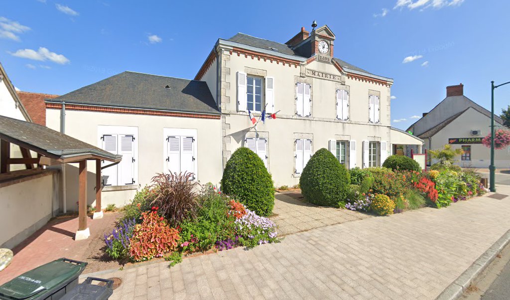 Retrouvez toutes les informations de contacts et horaires d&rsquo;ouverture pour La Poste Agence Communale POILLY LEZ GIEN Mairie situé à Poilly lez gien dans le département Loiret (45). Pour effectuer envoyer vos colis (colissimo, chronopost, suivi colis), une gestion bancaire [&hellip;]