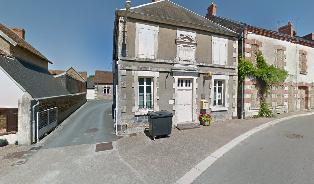 Retrouvez toutes les informations de contacts et horaires d&rsquo;ouverture pour La Poste Agence Communale SURY ES BOIS Mairie situé à Sury es bois dans le département Cher (18). Pour effectuer envoyer vos colis (colissimo, chronopost, suivi colis), une gestion bancaire [&hellip;]
