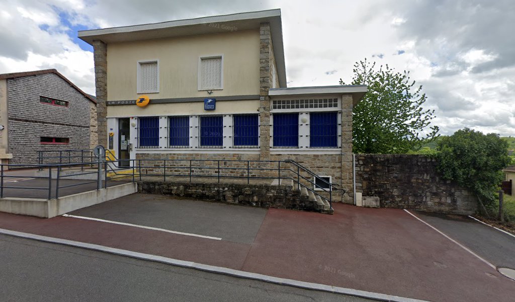 Retrouvez toutes les informations de contacts et horaires d&rsquo;ouverture pour La Poste BUSSIERE GALANT situé à Bussiere galant dans le département Haute-Vienne (87). Pour effectuer envoyer vos colis (colissimo, chronopost, suivi colis), une gestion bancaire (banque postal, French Bank), votre [&hellip;]
