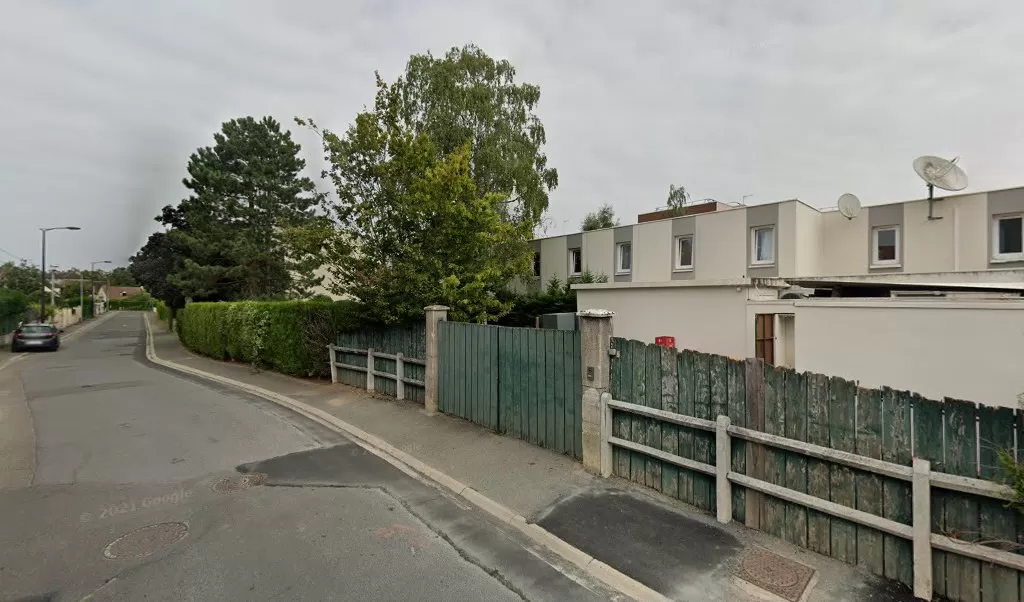 Retrouvez toutes les informations de contacts et horaires d&rsquo;ouverture pour Relais Pickup HOTEL IBIS MELUN situé à Melun dans le département Seine-et-Marne (77). Pour effectuer envoyer vos colis (colissimo, chronopost, suivi colis), une gestion bancaire (banque postal, French Bank), votre [&hellip;]