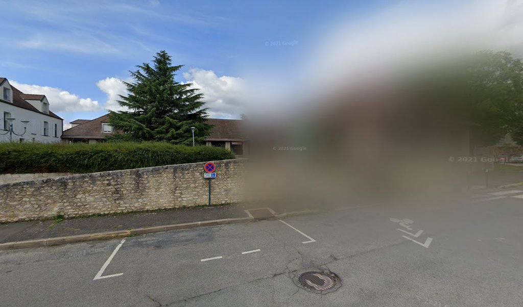 Retrouvez toutes les informations de contacts et horaires d&rsquo;ouverture pour La Poste LA CHAPELLE LA REINE situé à La chapelle la reine dans le département Seine-et-Marne (77). Pour effectuer envoyer vos colis (colissimo, chronopost, suivi colis), une gestion bancaire (banque [&hellip;]