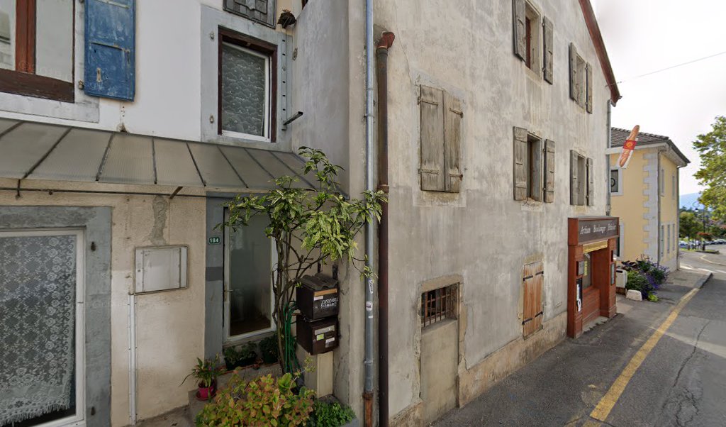 Retrouvez toutes les informations de contacts et horaires d&rsquo;ouverture pour Relais Pickup LA BOTTEGA ITALIANA situé à Collonges sous saleve dans le département Haute-Savoie (74). Pour effectuer envoyer vos colis (colissimo, chronopost, suivi colis), une gestion bancaire (banque postal, French [&hellip;]