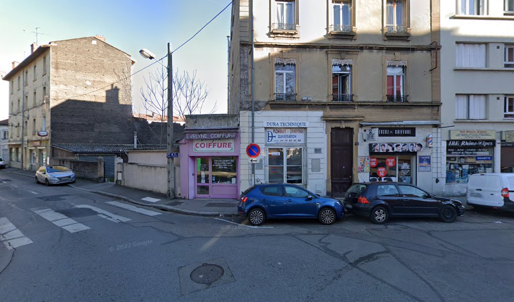 Retrouvez toutes les informations de contacts et horaires d&rsquo;ouverture pour Relais Pickup PERSOZ COIFFURE situé à Villeurbanne dans le département Rhône (69). Pour effectuer envoyer vos colis (colissimo, chronopost, suivi colis), une gestion bancaire (banque postal, French Bank), votre courrier [&hellip;]