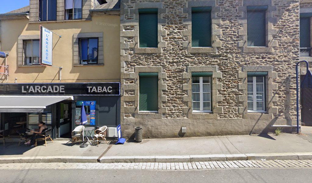 Retrouvez toutes les informations de contacts et horaires d&rsquo;ouverture pour Relais Pickup L ARCADE situé à Mayenne dans le département Mayenne (53). Pour effectuer envoyer vos colis (colissimo, chronopost, suivi colis), une gestion bancaire (banque postal, French Bank), votre courrier [&hellip;]