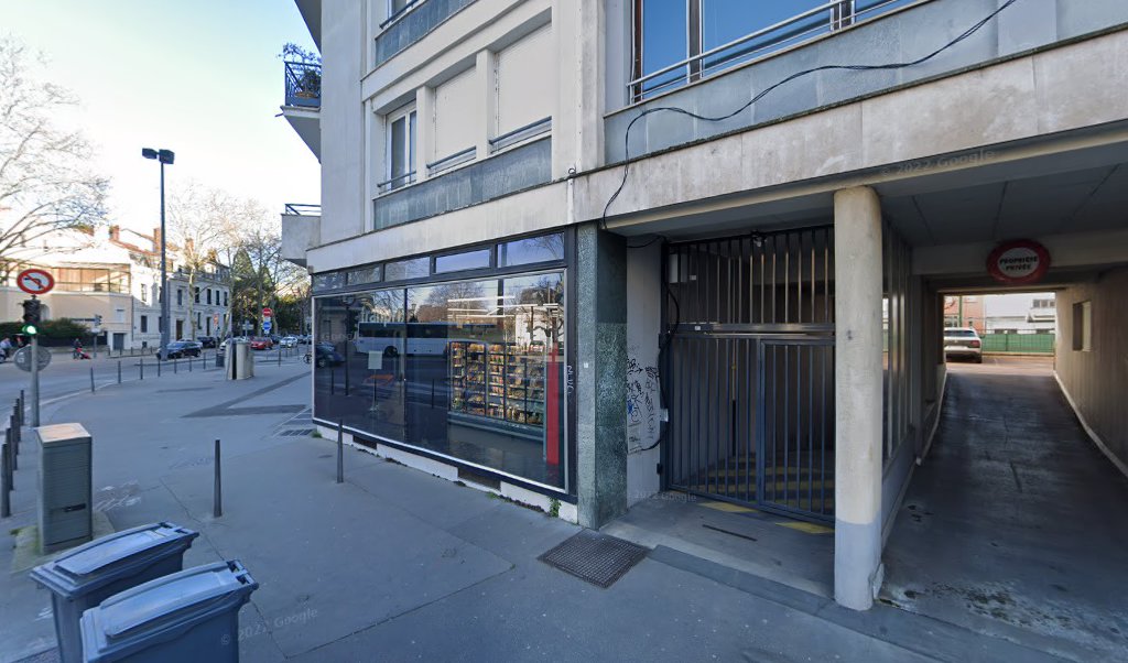 Retrouvez toutes les informations de contacts et horaires d&rsquo;ouverture pour Relais Pickup FRANPRIX situé à Lyon dans le département Rhône (69). Pour effectuer envoyer vos colis (colissimo, chronopost, suivi colis), une gestion bancaire (banque postal, French Bank), votre courrier (suivi [&hellip;]