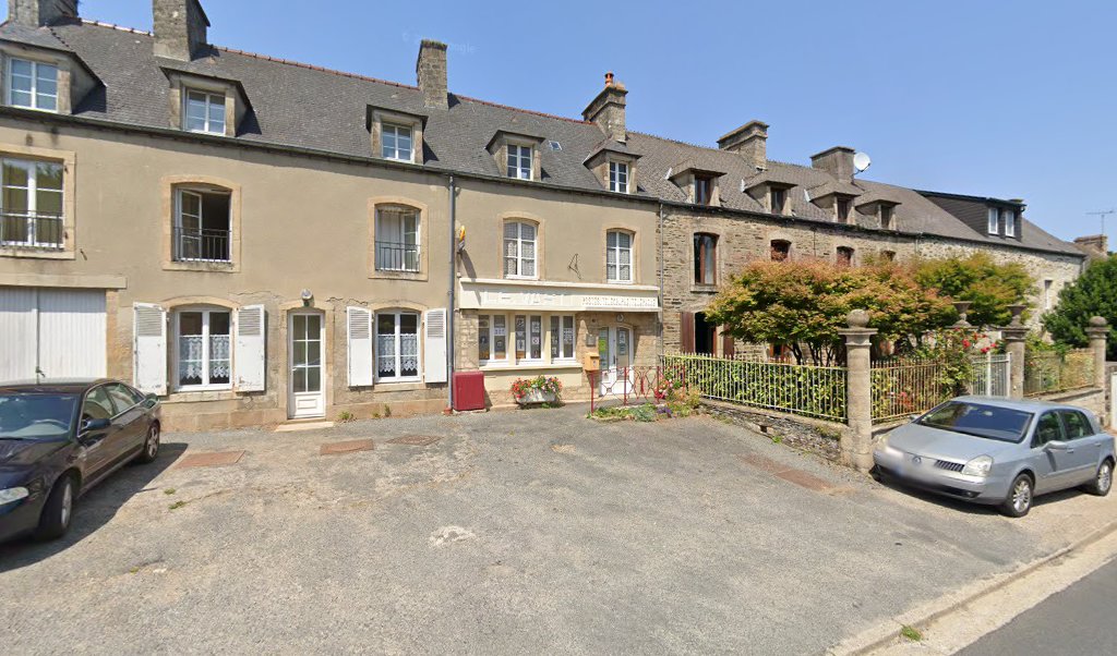 Retrouvez toutes les informations de contacts et horaires d&rsquo;ouverture pour La Poste Agence Communale LE VAST Mairie situé à Le vast dans le département Manche (50). Pour effectuer envoyer vos colis (colissimo, chronopost, suivi colis), une gestion bancaire (banque postal, [&hellip;]