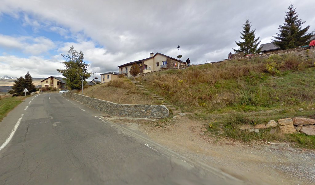 Retrouvez toutes les informations de contacts et horaires d&rsquo;ouverture pour La Poste Agence Communale ERR Mairie situé à Err dans le département Pyrénées-Orientales (66). Pour effectuer envoyer vos colis (colissimo, chronopost, suivi colis), une gestion bancaire (banque postal, French Bank), [&hellip;]