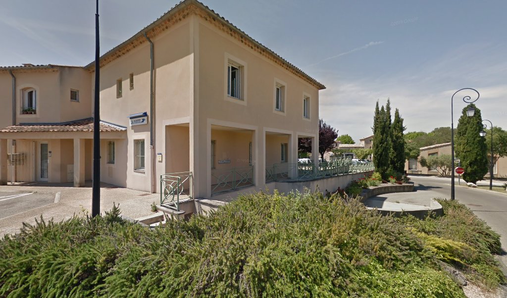 Retrouvez toutes les informations de contacts et horaires d&rsquo;ouverture pour La Poste SAINT DIDIER situé à St didier dans le département Vaucluse (84). Pour effectuer envoyer vos colis (colissimo, chronopost, suivi colis), une gestion bancaire (banque postal, French Bank), votre [&hellip;]