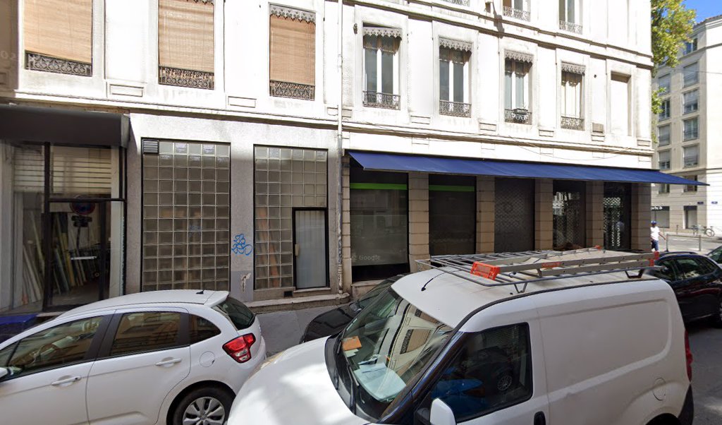 Retrouvez toutes les informations de contacts et horaires d&rsquo;ouverture pour Relais Pickup BORZA MAROQUINERIE situé à Lyon dans le département Rhône (69). Pour effectuer envoyer vos colis (colissimo, chronopost, suivi colis), une gestion bancaire (banque postal, French Bank), votre courrier [&hellip;]
