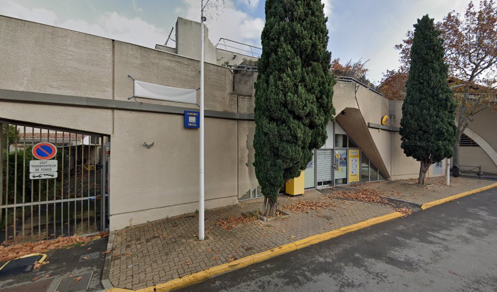 Retrouvez toutes les informations de contacts et horaires d&rsquo;ouverture pour La Poste SAINT MARTIN DE CRAU situé à St martin de crau dans le département Bouches-du-Rhône (13). Pour effectuer envoyer vos colis (colissimo, chronopost, suivi colis), une gestion bancaire (banque [&hellip;]