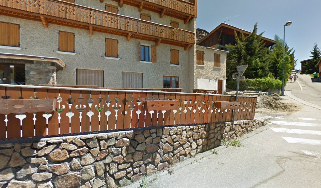 Retrouvez toutes les informations de contacts et horaires d&rsquo;ouverture pour Relais Pickup TABAC DU VIEIL ALPE situé à Huez dans le département Isère (38). Pour effectuer envoyer vos colis (colissimo, chronopost, suivi colis), une gestion bancaire (banque postal, French Bank), [&hellip;]