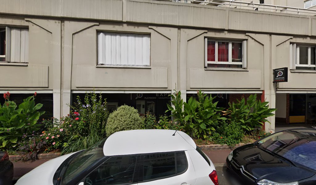 Retrouvez toutes les informations de contacts et horaires d&rsquo;ouverture pour La Poste SAINT MAURICE LECLERC situé à Saint-maurice dans le département Val-de-Marne (94). Pour effectuer envoyer vos colis (colissimo, chronopost, suivi colis), une gestion bancaire (banque postal, French Bank), votre [&hellip;]