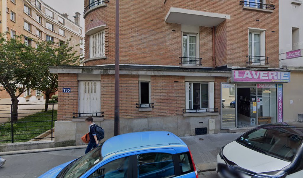 Retrouvez toutes les informations de contacts et horaires d&rsquo;ouverture pour Relais Pickup BLANCHE-NEIGE situé à Paris dans le département Paris (75). Pour effectuer envoyer vos colis (colissimo, chronopost, suivi colis), une gestion bancaire (banque postal, French Bank), votre courrier (suivi [&hellip;]