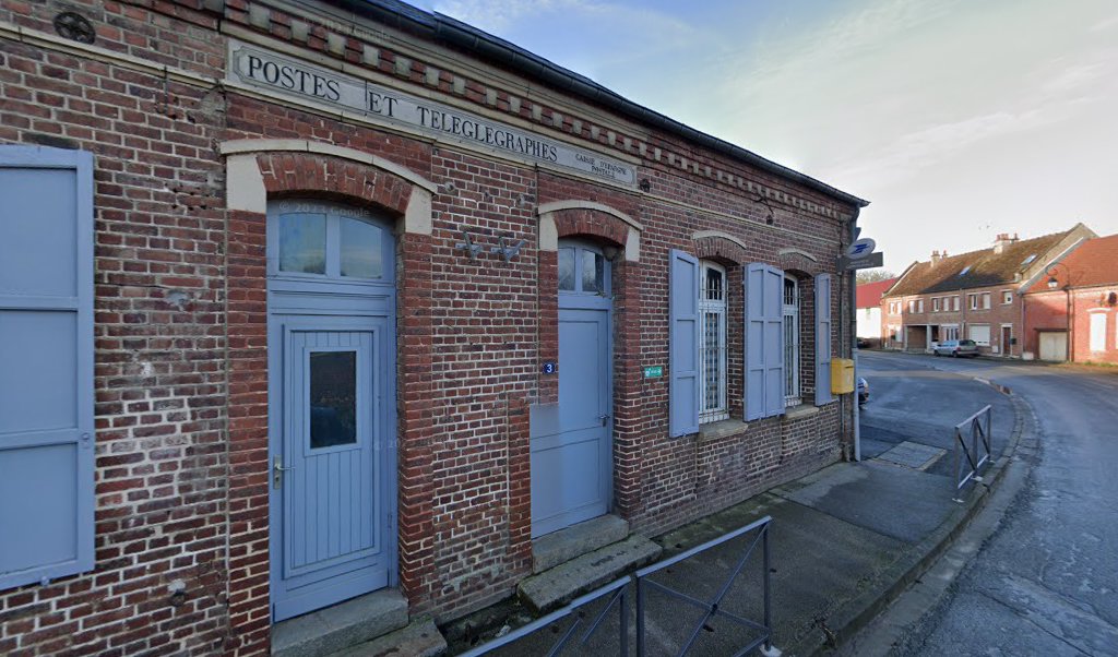 Retrouvez toutes les informations de contacts et horaires d&rsquo;ouverture pour La Poste Agence Communale TOUTENCOURT Mairie situé à Toutencourt dans le département Somme (80). Pour effectuer envoyer vos colis (colissimo, chronopost, suivi colis), une gestion bancaire (banque postal, French Bank), [&hellip;]