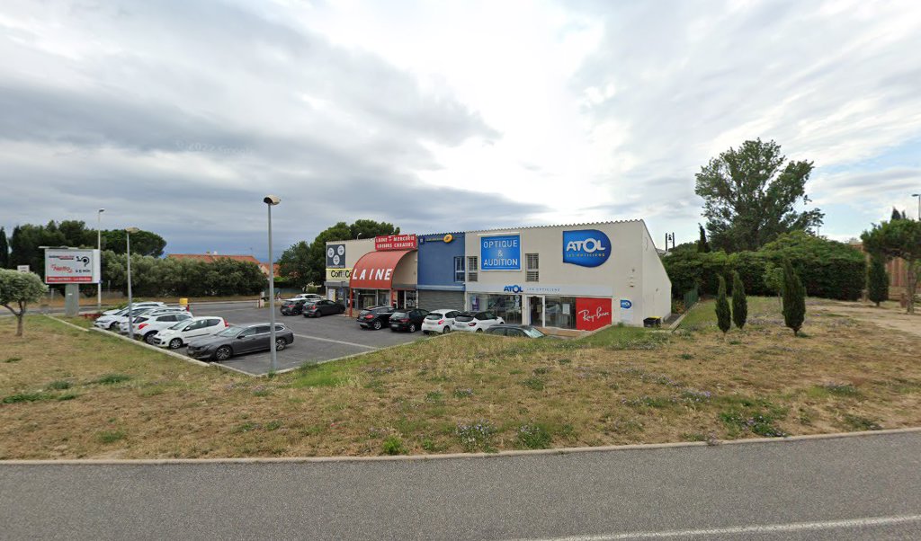 Retrouvez toutes les informations de contacts et horaires d&rsquo;ouverture pour La Poste PERPIGNAN PORTE D ESPAGNE situé à Perpignan dans le département Pyrénées-Orientales (66). Pour effectuer envoyer vos colis (colissimo, chronopost, suivi colis), une gestion bancaire (banque postal, French Bank), [&hellip;]