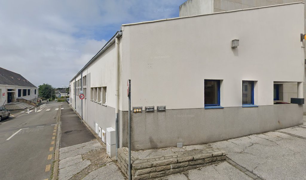 Retrouvez toutes les informations de contacts et horaires d&rsquo;ouverture pour La Poste LE RELECQ KERHUON situé à Le relecq kerhuon dans le département Finistère (29). Pour effectuer envoyer vos colis (colissimo, chronopost, suivi colis), une gestion bancaire (banque postal, French [&hellip;]