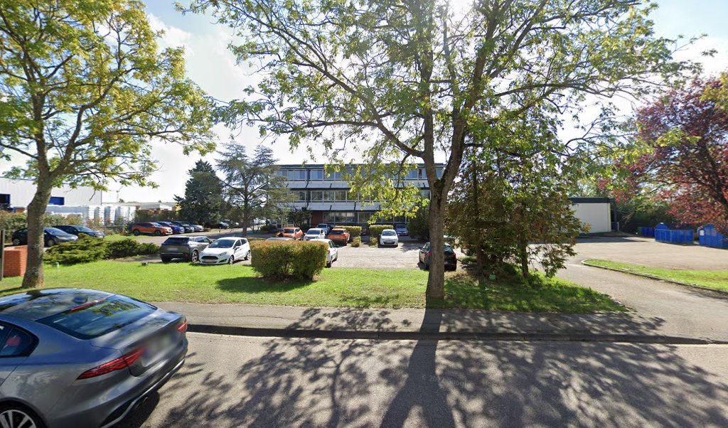 Retrouvez toutes les informations de contacts et horaires d&rsquo;ouverture pour La Poste Espace Clients Pro METZ ACTIPOLE PDC1 situé à Metz dans le département Moselle (57). Pour effectuer envoyer vos colis (colissimo, chronopost, suivi colis), une gestion bancaire (banque postal, [&hellip;]