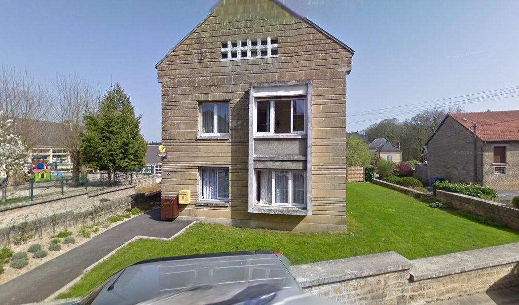 Retrouvez toutes les informations de contacts et horaires d&rsquo;ouverture pour La Poste Agence Communale REMILLY AILLICOURT Mairie situé à Remilly aillicourt dans le département Ardennes (08). Pour effectuer envoyer vos colis (colissimo, chronopost, suivi colis), une gestion bancaire (banque postal, [&hellip;]