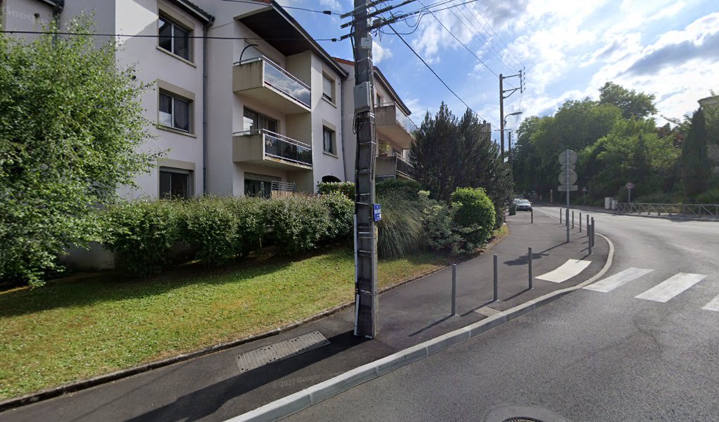 Retrouvez toutes les informations de contacts et horaires d&rsquo;ouverture pour La Poste Relais LIMOGES situé à Limoges dans le département Haute-Vienne (87). Pour effectuer envoyer vos colis (colissimo, chronopost, suivi colis), une gestion bancaire (banque postal, French Bank), votre courrier [&hellip;]