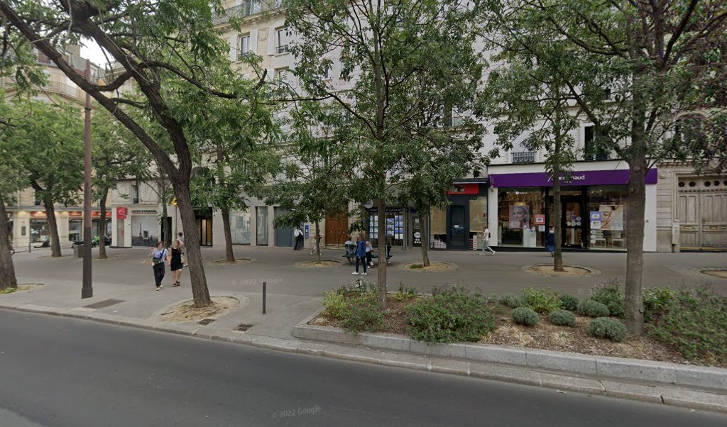 Retrouvez toutes les informations de contacts et horaires d&rsquo;ouverture pour La Poste PARIS GOBELINS situé à Paris dans le département Paris (75). Pour effectuer envoyer vos colis (colissimo, chronopost, suivi colis), une gestion bancaire (banque postal, French Bank), votre courrier [&hellip;]
