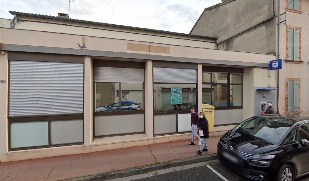 Retrouvez toutes les informations de contacts et horaires d&rsquo;ouverture pour La Poste NEGREPELISSE situé à Negrepelisse dans le département Tarn-et-Garonne (82). Pour effectuer envoyer vos colis (colissimo, chronopost, suivi colis), une gestion bancaire (banque postal, French Bank), votre courrier (suivi [&hellip;]