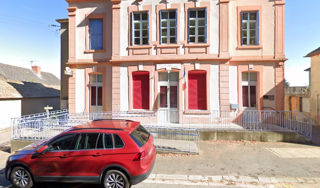 Retrouvez toutes les informations de contacts et horaires d&rsquo;ouverture pour La Poste Agence Communale GRURY Mairie situé à Grury dans le département Saône-et-Loire (71). Pour effectuer envoyer vos colis (colissimo, chronopost, suivi colis), une gestion bancaire (banque postal, French Bank), [&hellip;]