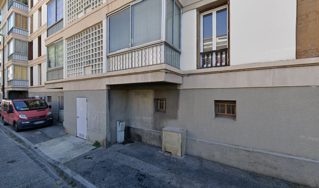 Retrouvez toutes les informations de contacts et horaires d&rsquo;ouverture pour Relais Pickup MAXI-SHOES situé à Avignon dans le département Vaucluse (84). Pour effectuer envoyer vos colis (colissimo, chronopost, suivi colis), une gestion bancaire (banque postal, French Bank), votre courrier (suivi [&hellip;]
