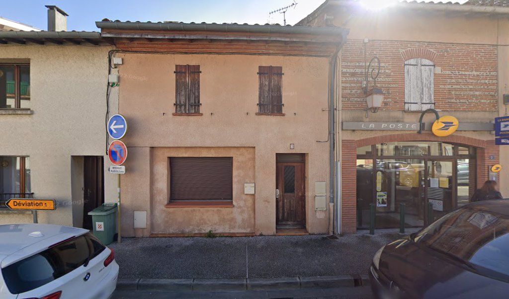 Retrouvez toutes les informations de contacts et horaires d&rsquo;ouverture pour La Poste BEAUZELLE situé à Beauzelle dans le département Haute-Garonne (31). Pour effectuer envoyer vos colis (colissimo, chronopost, suivi colis), une gestion bancaire (banque postal, French Bank), votre courrier (suivi [&hellip;]