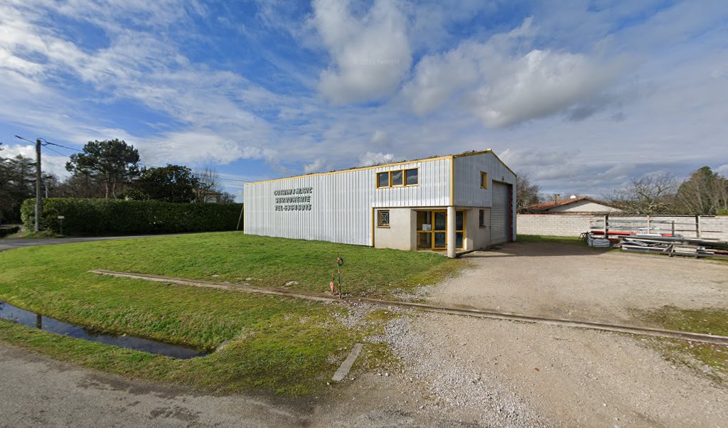 Retrouvez toutes les informations de contacts et horaires d&rsquo;ouverture pour Relais Pickup PRODUCTEURS PAYS MIDI QUERCY situé à St etienne de tulmont dans le département Tarn-et-Garonne (82). Pour effectuer envoyer vos colis (colissimo, chronopost, suivi colis), une gestion bancaire (banque [&hellip;]
