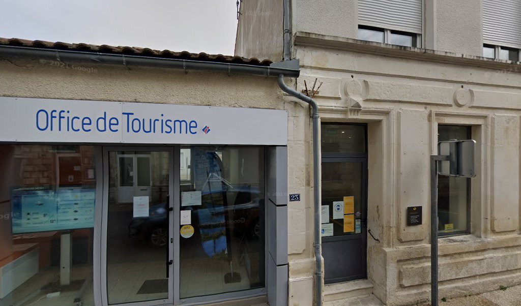 Retrouvez toutes les informations de contacts et horaires d&rsquo;ouverture pour La Poste Agence Communale ETAULES Mairie situé à Etaules dans le département Charente-Maritime (17). Pour effectuer envoyer vos colis (colissimo, chronopost, suivi colis), une gestion bancaire (banque postal, French Bank), [&hellip;]