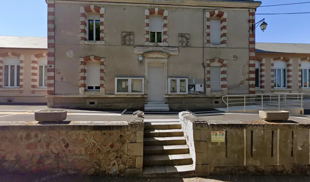 Retrouvez toutes les informations de contacts et horaires d&rsquo;ouverture pour La Poste Agence Communale ST CHRISTOPHE Mairie situé à St christophe dans le département Charente (16). Pour effectuer envoyer vos colis (colissimo, chronopost, suivi colis), une gestion bancaire (banque postal, [&hellip;]