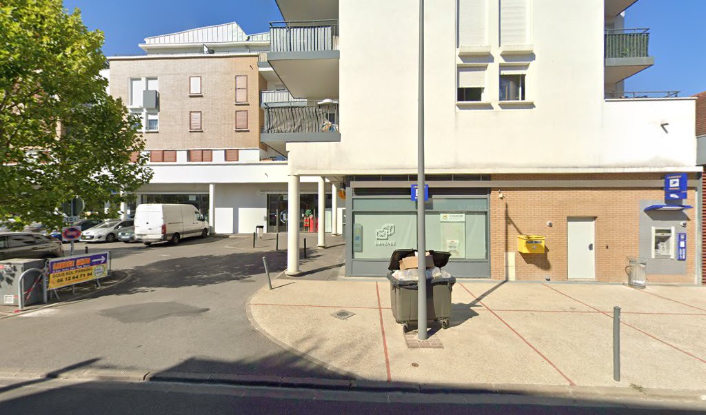 Retrouvez toutes les informations de contacts et horaires d&rsquo;ouverture pour La Poste NOISY LE GRAND RICHARDETS situé à Noisy le grand dans le département Seine-Saint-Denis (93). Pour effectuer envoyer vos colis (colissimo, chronopost, suivi colis), une gestion bancaire (banque postal, [&hellip;]