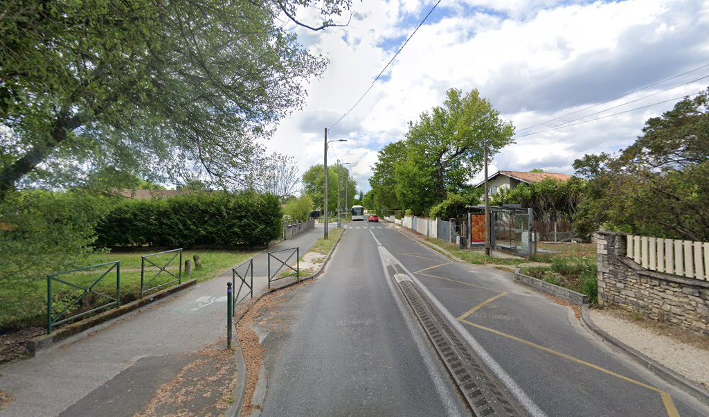 Retrouvez toutes les informations de contacts et horaires d&rsquo;ouverture pour La Poste MARTIGNAS SUR JALLE situé à Martignas sur jalle dans le département Gironde (33). Pour effectuer envoyer vos colis (colissimo, chronopost, suivi colis), une gestion bancaire (banque postal, French [&hellip;]