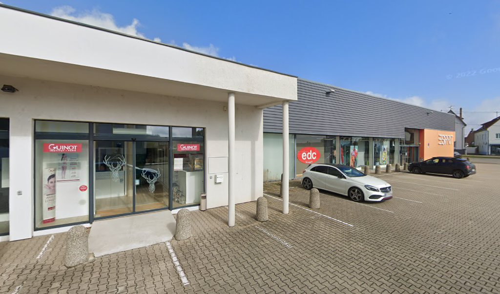 Retrouvez toutes les informations de contacts et horaires d&rsquo;ouverture pour Relais Pickup VIVRE BIO situé à Vendenheim dans le département Bas-Rhin (67). Pour effectuer envoyer vos colis (colissimo, chronopost, suivi colis), une gestion bancaire (banque postal, French Bank), votre courrier [&hellip;]