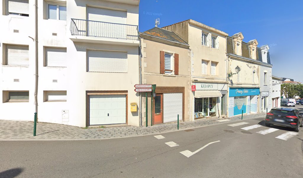 Retrouvez toutes les informations de contacts et horaires d&rsquo;ouverture pour Relais Pickup JOLYS BOUTIQUE situé à Les sables d olonne dans le département Vendée (85). Pour effectuer envoyer vos colis (colissimo, chronopost, suivi colis), une gestion bancaire (banque postal, French [&hellip;]
