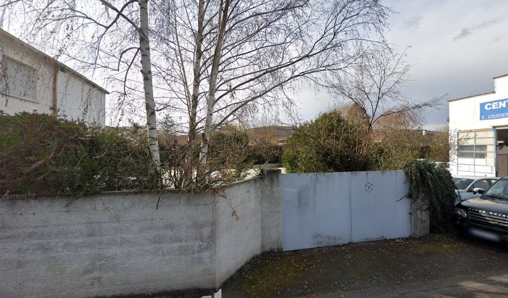 Retrouvez toutes les informations de contacts et horaires d&rsquo;ouverture pour Relais Pickup CARREFOUR situé à Menetrol dans le département Puy-de-Dôme (63). Pour effectuer envoyer vos colis (colissimo, chronopost, suivi colis), une gestion bancaire (banque postal, French Bank), votre courrier (suivi [&hellip;]