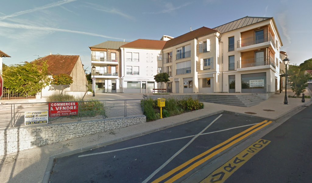 Retrouvez toutes les informations de contacts et horaires d&rsquo;ouverture pour La Poste Agence Communale COUPVRAY Mairie situé à Coupvray dans le département Seine-et-Marne (77). Pour effectuer envoyer vos colis (colissimo, chronopost, suivi colis), une gestion bancaire (banque postal, French Bank), [&hellip;]