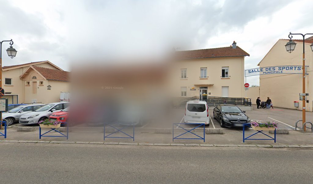 Retrouvez toutes les informations de contacts et horaires d&rsquo;ouverture pour La Poste Agence Communale IGNEY Mairie situé à Igney dans le département Vosges (88). Pour effectuer envoyer vos colis (colissimo, chronopost, suivi colis), une gestion bancaire (banque postal, French Bank), [&hellip;]