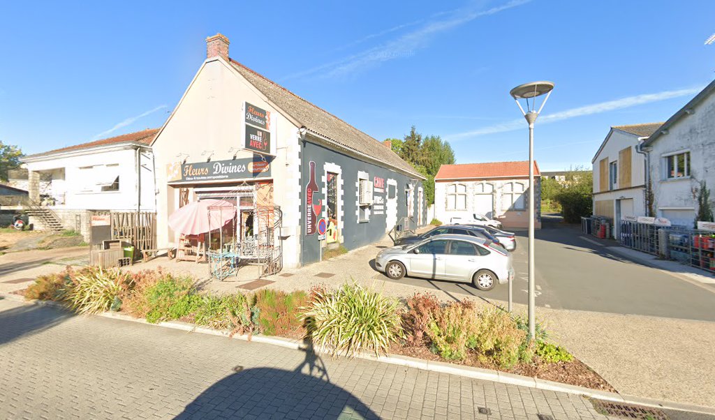 Retrouvez toutes les informations de contacts et horaires d&rsquo;ouverture pour Relais Pickup FLEURS DIVINES situé à Chavagnes en paillers dans le département Vendée (85). Pour effectuer envoyer vos colis (colissimo, chronopost, suivi colis), une gestion bancaire (banque postal, French Bank), [&hellip;]