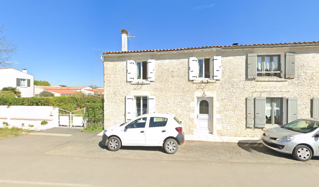Retrouvez toutes les informations de contacts et horaires d&rsquo;ouverture pour Relais Pickup LA POSTE CARREPRO FERRIERES situé à Ferrieres dans le département Charente-Maritime (17). Pour effectuer envoyer vos colis (colissimo, chronopost, suivi colis), une gestion bancaire (banque postal, French Bank), [&hellip;]