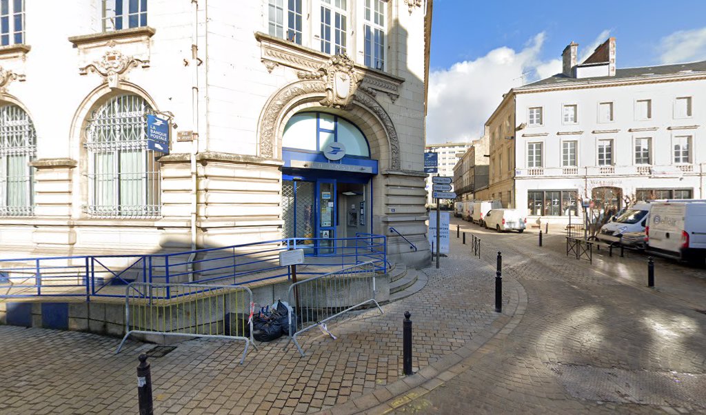 Retrouvez toutes les informations de contacts et horaires d&rsquo;ouverture pour La Poste ALENCON R P situé à Alencon dans le département Orne (61). Pour effectuer envoyer vos colis (colissimo, chronopost, suivi colis), une gestion bancaire (banque postal, French Bank), votre [&hellip;]