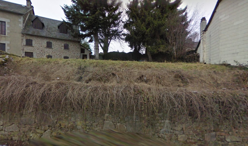 Retrouvez toutes les informations de contacts et horaires d&rsquo;ouverture pour La Poste Agence Communale ST MERD LA BREUILLE Mairie situé à St merd la breuille dans le département Creuse (23). Pour effectuer envoyer vos colis (colissimo, chronopost, suivi colis), une [&hellip;]