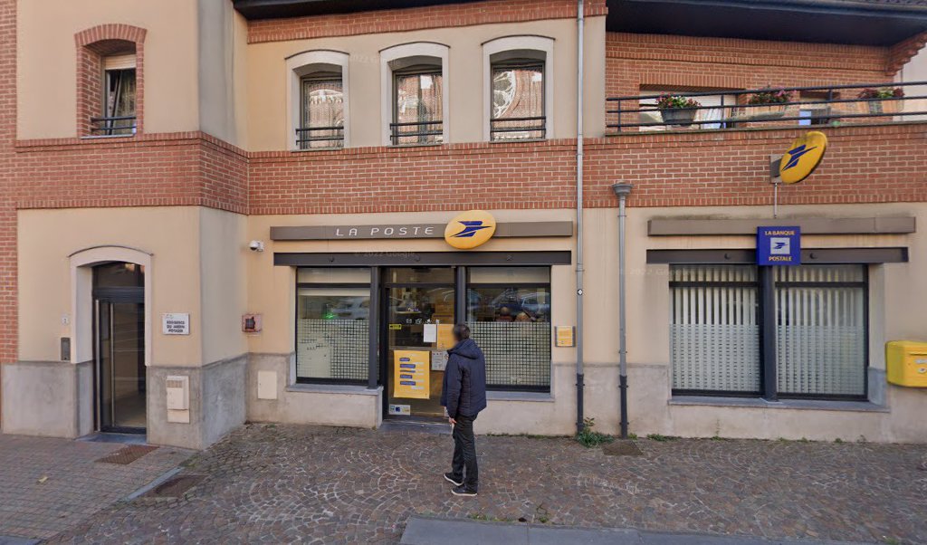 Retrouvez toutes les informations de contacts et horaires d&rsquo;ouverture pour La Poste RONCQ situé à Roncq dans le département Nord (59). Pour effectuer envoyer vos colis (colissimo, chronopost, suivi colis), une gestion bancaire (banque postal, French Bank), votre courrier (suivi [&hellip;]