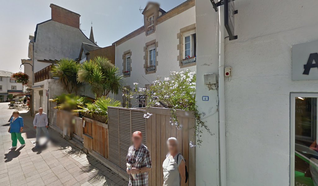 Retrouvez toutes les informations de contacts et horaires d&rsquo;ouverture pour Relais Pickup NOISETTES ET BERGAMOTE situé à Le pouliguen dans le département Loire-Atlantique (44). Pour effectuer envoyer vos colis (colissimo, chronopost, suivi colis), une gestion bancaire (banque postal, French Bank), [&hellip;]