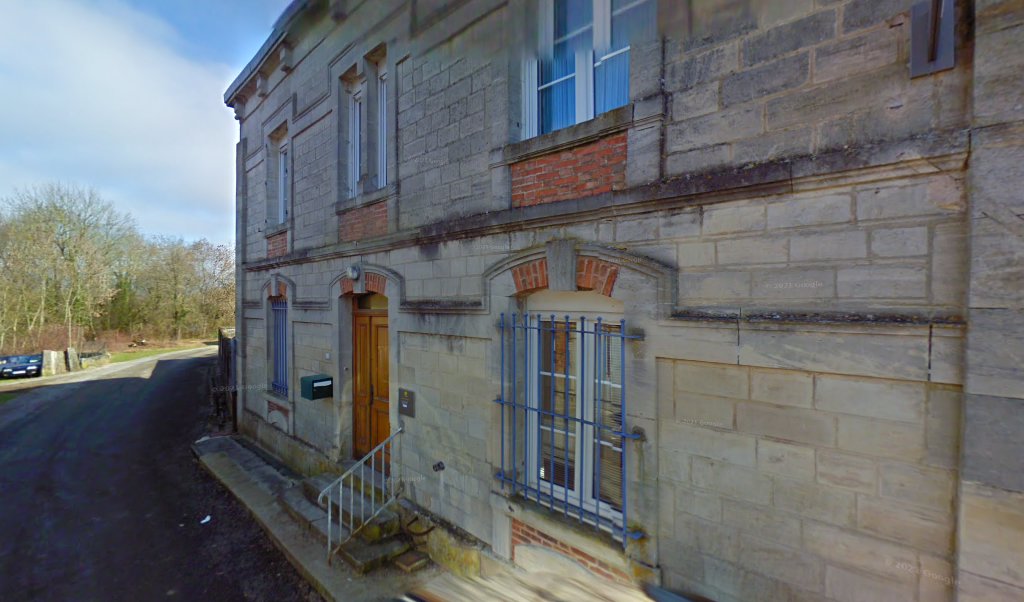Retrouvez toutes les informations de contacts et horaires d&rsquo;ouverture pour La Poste Agence Communale SAVONNIERES EN PERTHOIS Mairie situé à Savonnieres en perthois dans le département Meuse (55). Pour effectuer envoyer vos colis (colissimo, chronopost, suivi colis), une gestion bancaire [&hellip;]