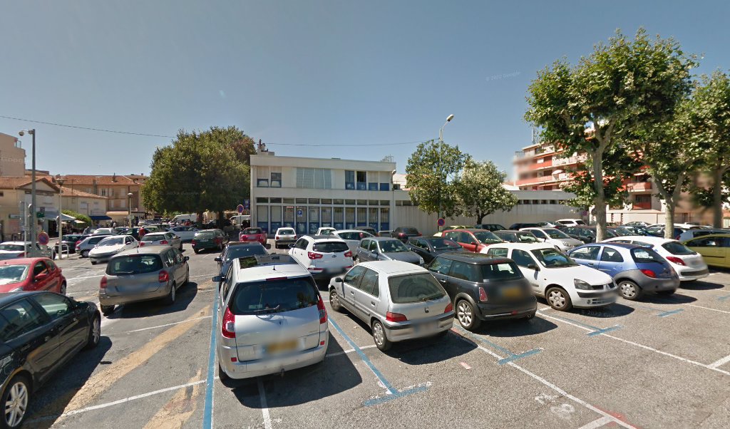 Retrouvez toutes les informations de contacts et horaires d&rsquo;ouverture pour La Poste CANNES LA BOCCA situé à Cannes la bocca dans le département Alpes-Maritimes (06). Pour effectuer envoyer vos colis (colissimo, chronopost, suivi colis), une gestion bancaire (banque postal, French [&hellip;]