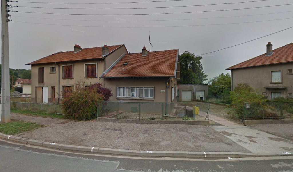 Retrouvez toutes les informations de contacts et horaires d&rsquo;ouverture pour La Poste Agence Communale JEANDELAINCOURT Mairie situé à Jeandelaincourt dans le département Meurthe-et-Moselle (54). Pour effectuer envoyer vos colis (colissimo, chronopost, suivi colis), une gestion bancaire (banque postal, French Bank), [&hellip;]