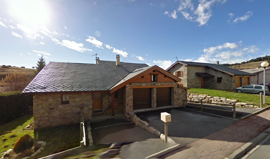 Retrouvez toutes les informations de contacts et horaires d&rsquo;ouverture pour La Poste Agence Communale LA LLAGONNE Mairie situé à La llagonne dans le département Pyrénées-Orientales (66). Pour effectuer envoyer vos colis (colissimo, chronopost, suivi colis), une gestion bancaire (banque postal, [&hellip;]